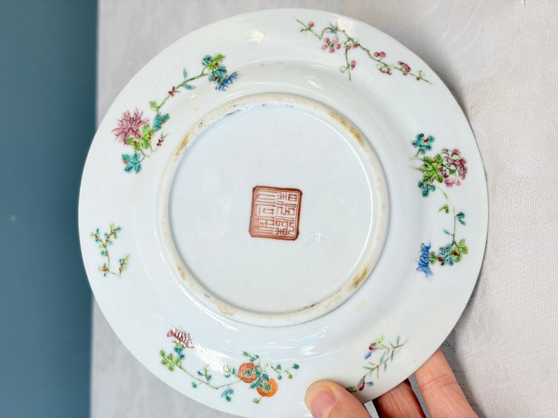 A Chinese famille rose 'Twelve Flower Goddesses' plate - 图10