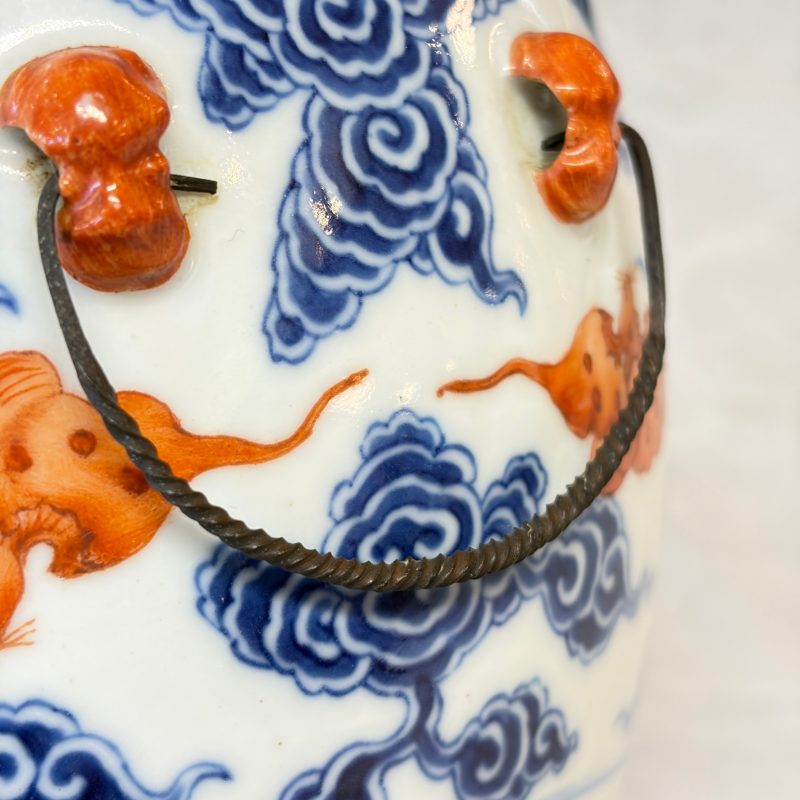 洪福齊天 | A pair of Chinese blue, white and iron-red 'Hong Fu Qi Tian 洪福齊天' warming bowls and covers - 图38