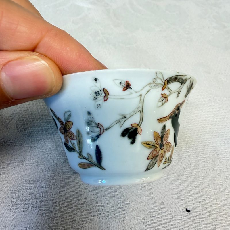 A set of six Chinese silver and gilt-decorated 'Pheasants Among Flowering Branches' tea bowls and saucers - 图40