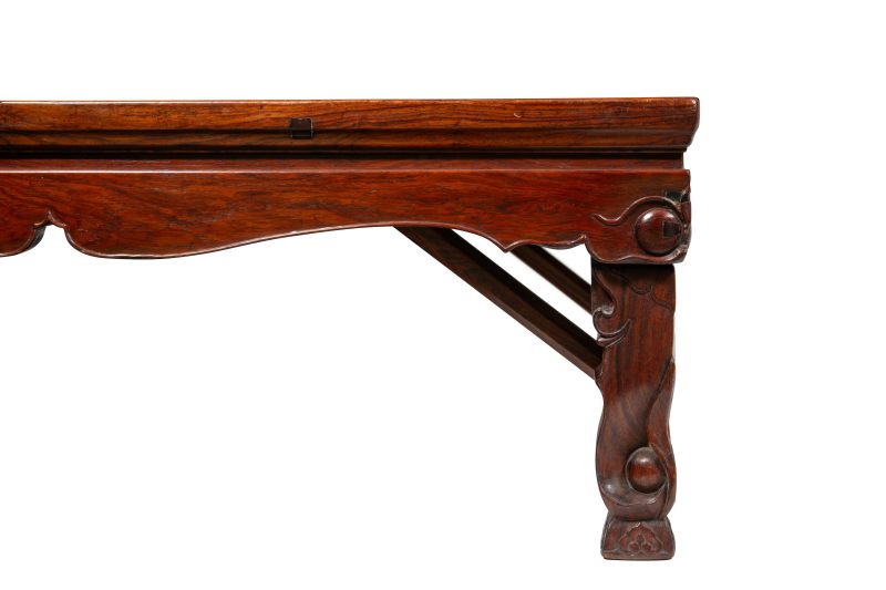 A huanghuali 'folding leg' kang table, late Ming Dynasty - 图6