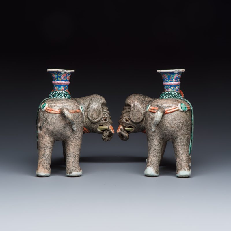 A pair of Chinese famille rose models of elephants - 图5