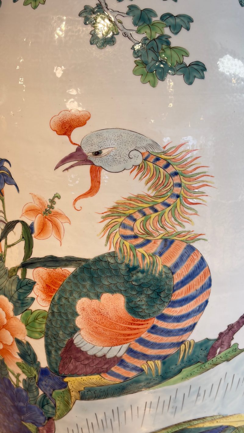 A massive pair of Chinese famille verte 'Phoenixes and Birds' vases - 图44