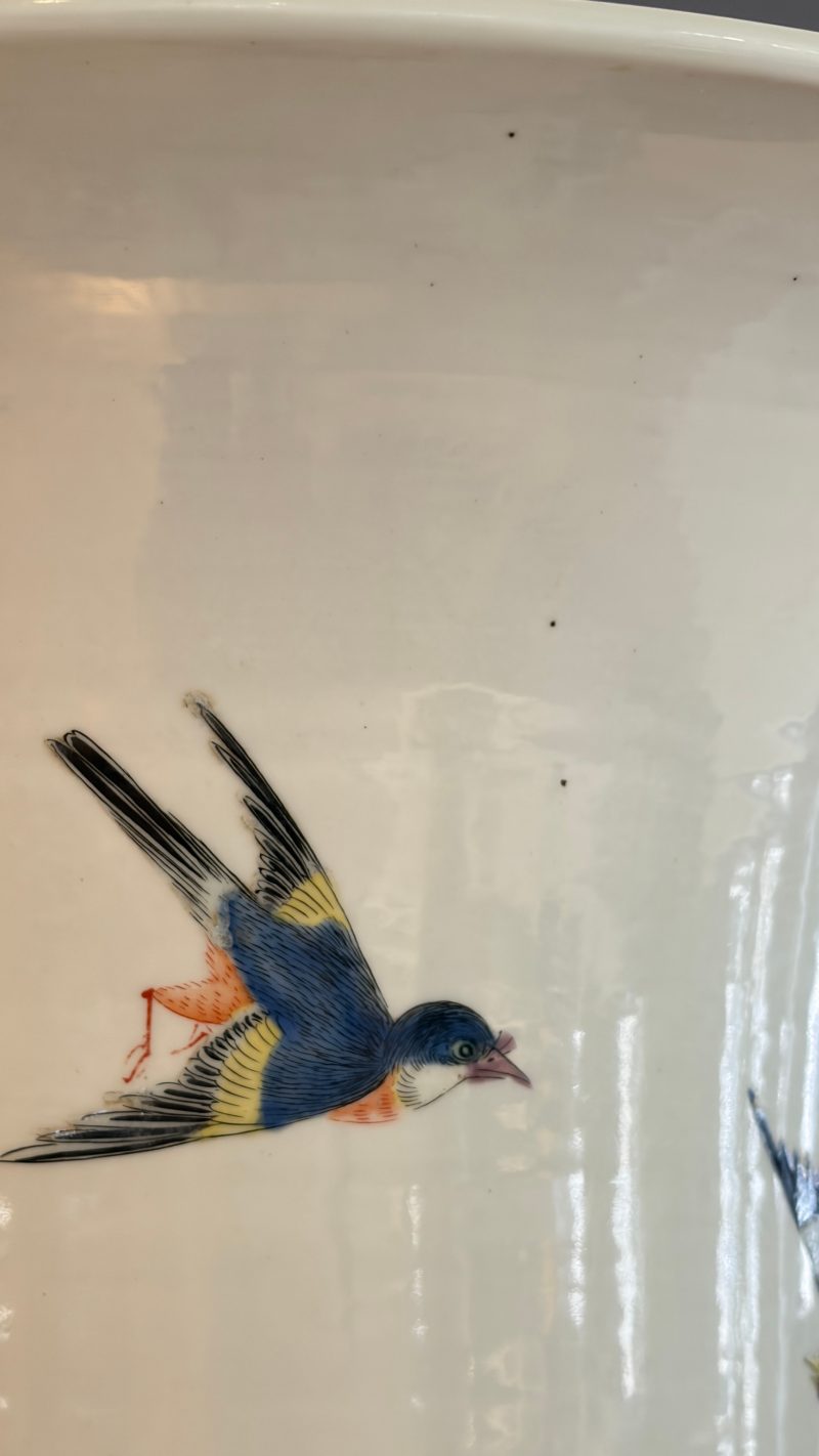 A massive pair of Chinese famille verte 'Phoenixes and Birds' vases - 图46