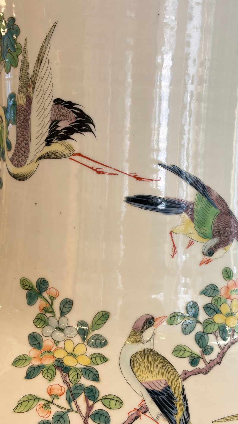 A massive pair of Chinese famille verte 'Phoenixes and Birds' vases - 图47