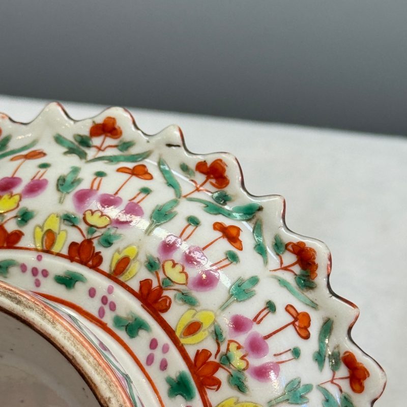 A group of nine Chinese Bencharong wares for the Thai market - 图64