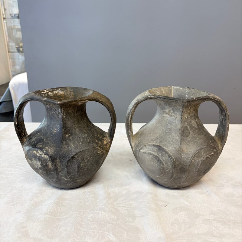 Two Chinese Sichuan black burnished pottery amphoras - 图15