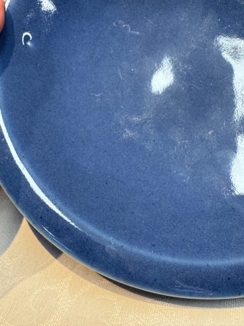 A Chinese blue-glazed shallow bowl and a ge-type dish - 图18