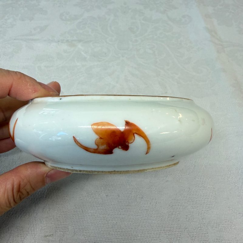 A Chinese famille rose 'Carps among Waves' brush washer - 图10