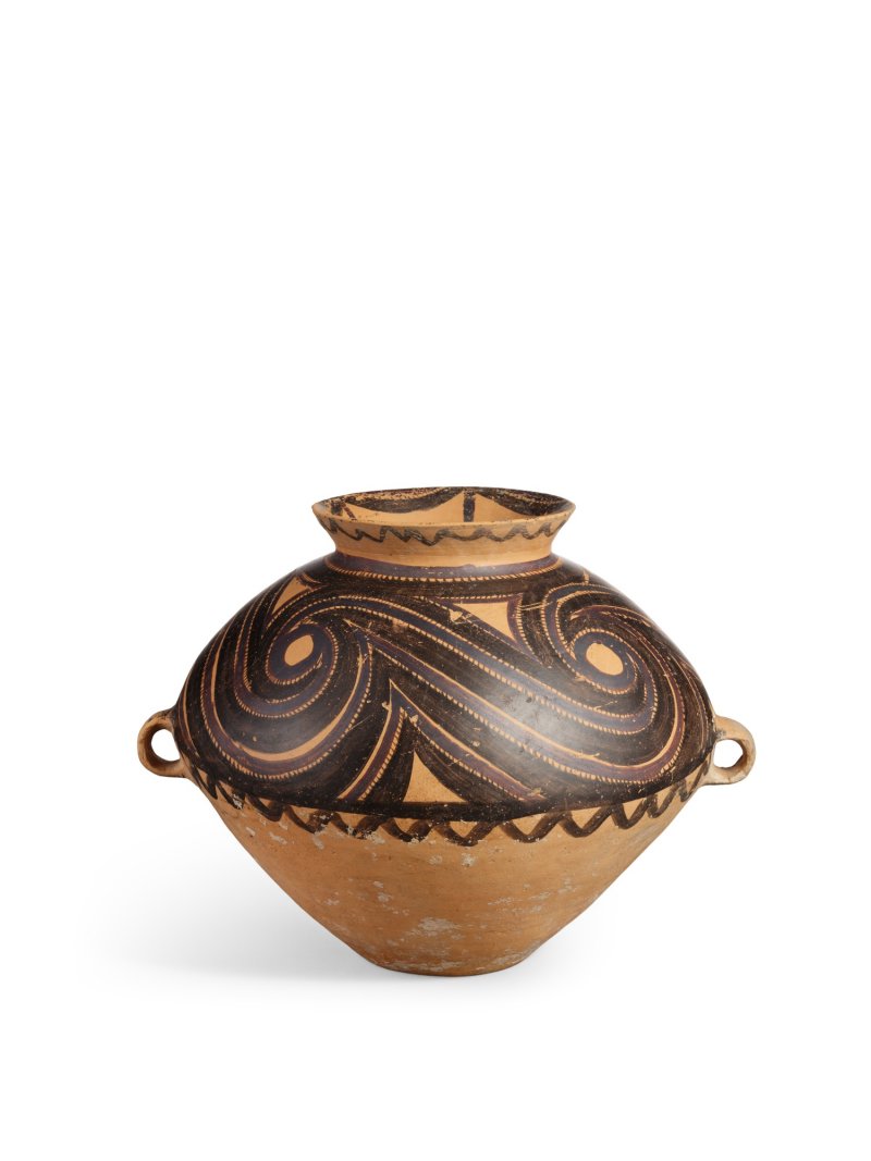 A large painted pottery jar, Neolithic period, Majiayao culture, Banshan phase |  新石器時代　馬家窰文化半山類型　彩繪幾何紋雙繫耳罐
