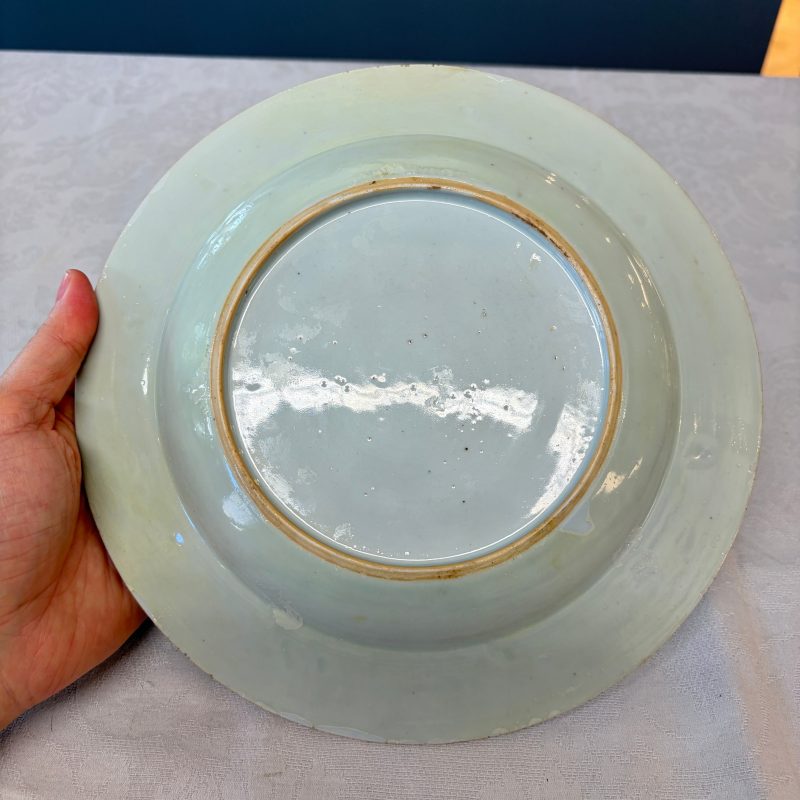 A collection of 13 Chinese famille rose 'Landscape' plates and dishes - 图101