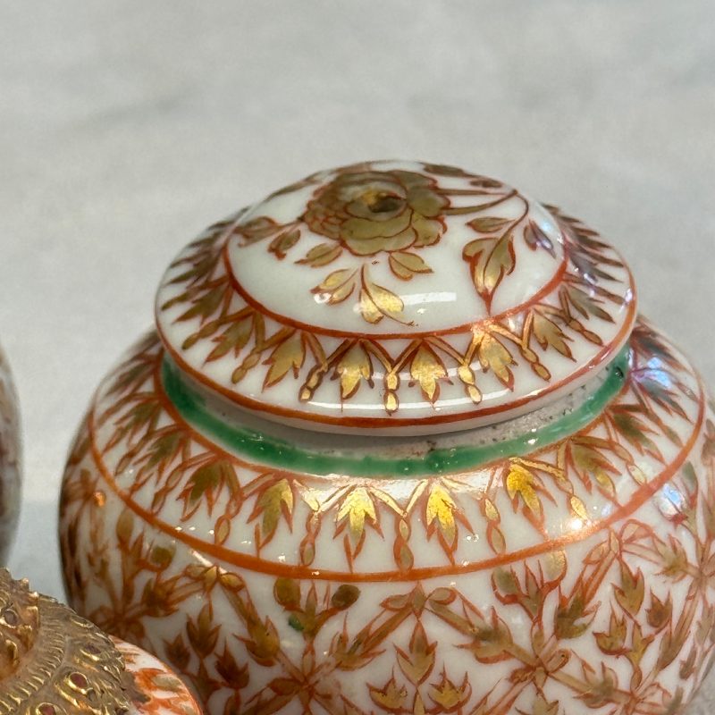A group of nine Chinese Bencharong wares for the Thai market - 图71