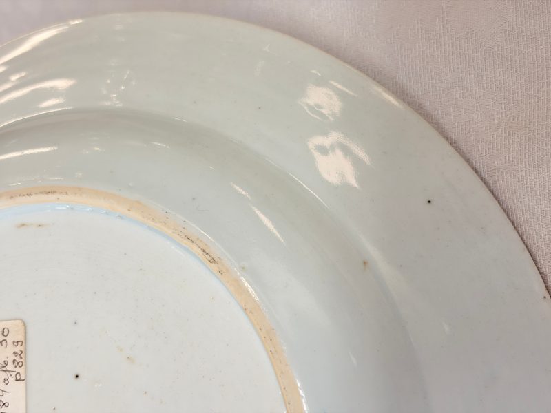 A pair of Chinese famille rose 'Xi Xiang Ji' plates - 图15
