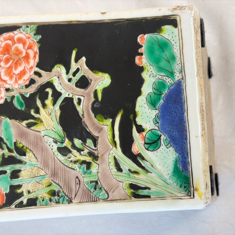 A Chinese famille noire square vase with birds among flowering branches - 图24