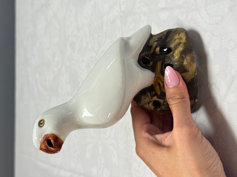 Three pairs of Chinese white-glazed birds - 图28