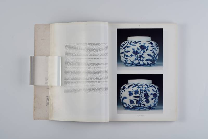 香港佳士得1991年：《重要中国陶瓷、玉器及艺术品》(附藏家签名纪念本） - 图11
