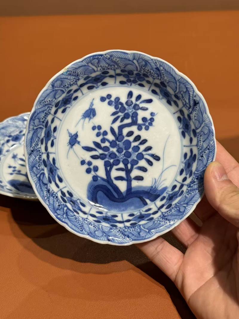 清康熙 青花花卉盘一对 - 图2