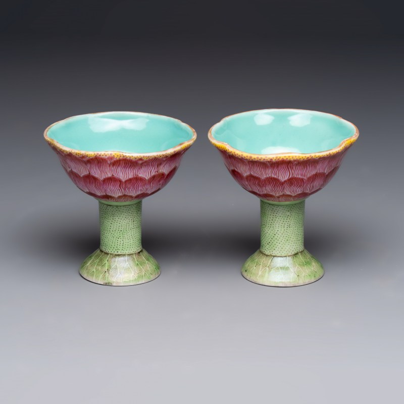 A pair of rare Chinese famille rose lotus-shaped stem cups - 图2