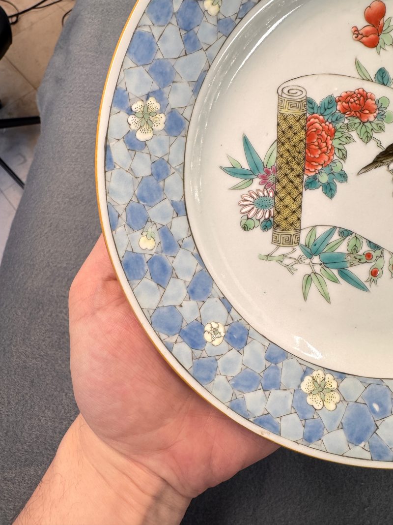 A Chinese famille rose ruby-back plate with a bird on a blossoming branch - 图8