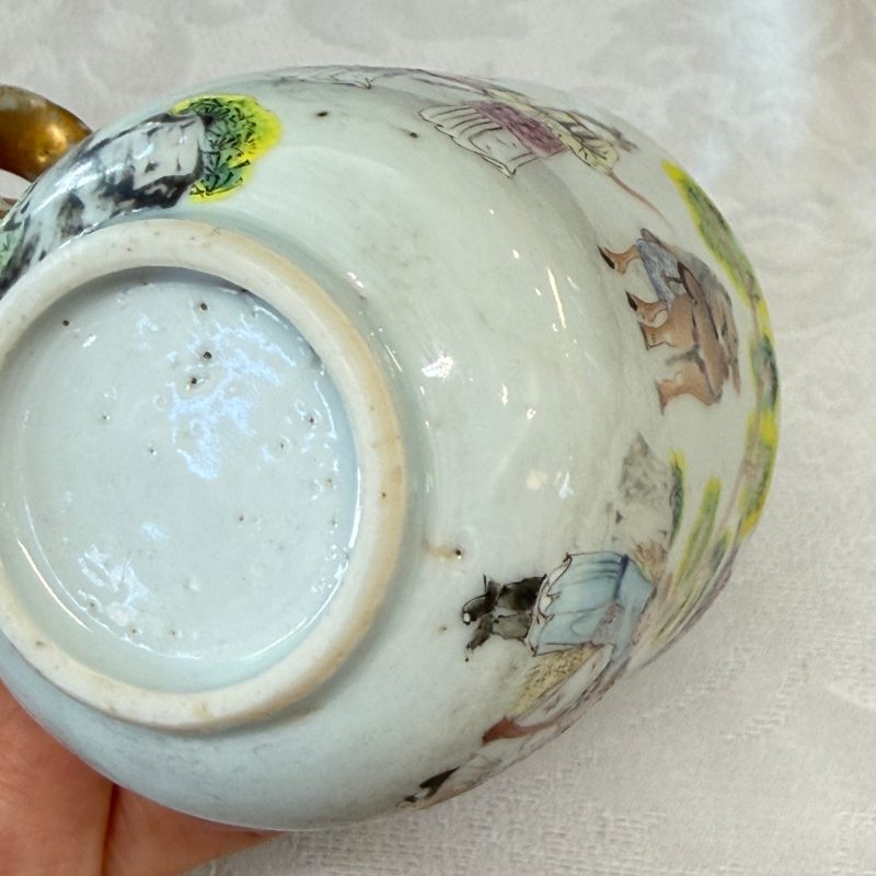 A fine Chinese famille rose cup and saucer with narrative design - 图33