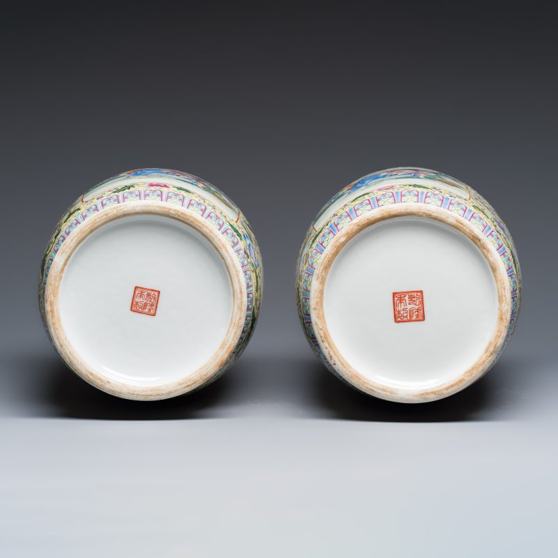 A pair of Chinese famille rose vases with figural design - 图7