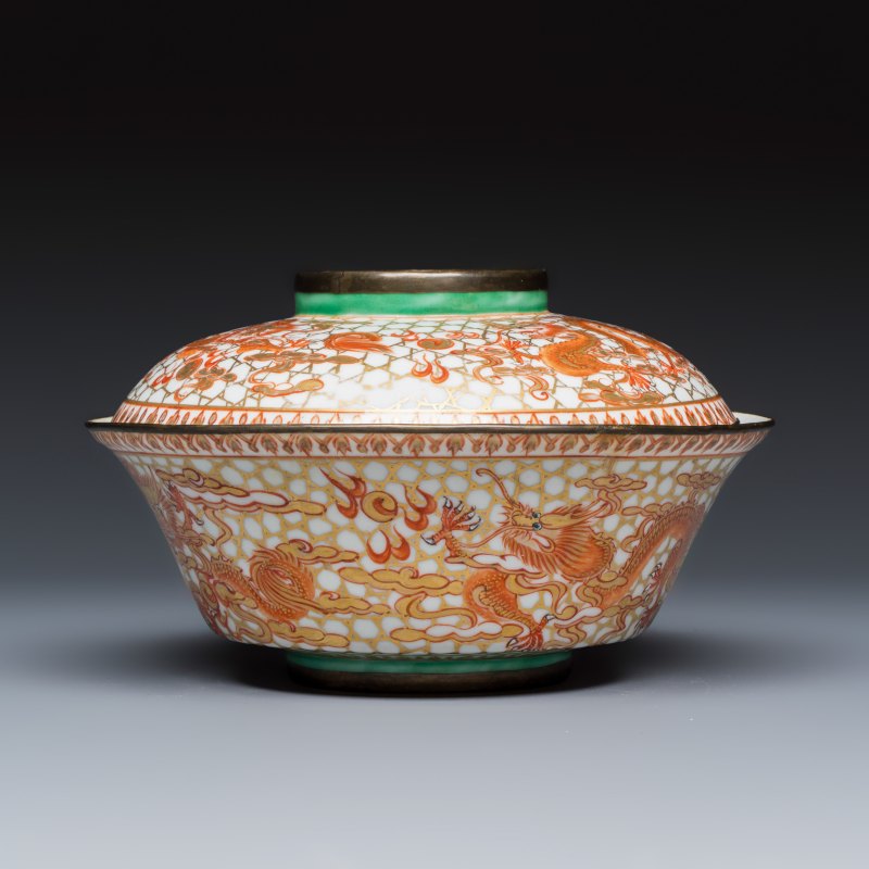 A Chinese Bencharong 'Dragons' bowl and cover for the Thai market - 图2