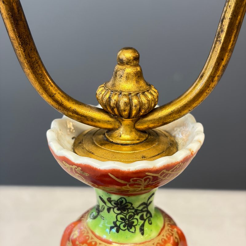 A Chinese famille rose stand, later mounted as lamp - 图10