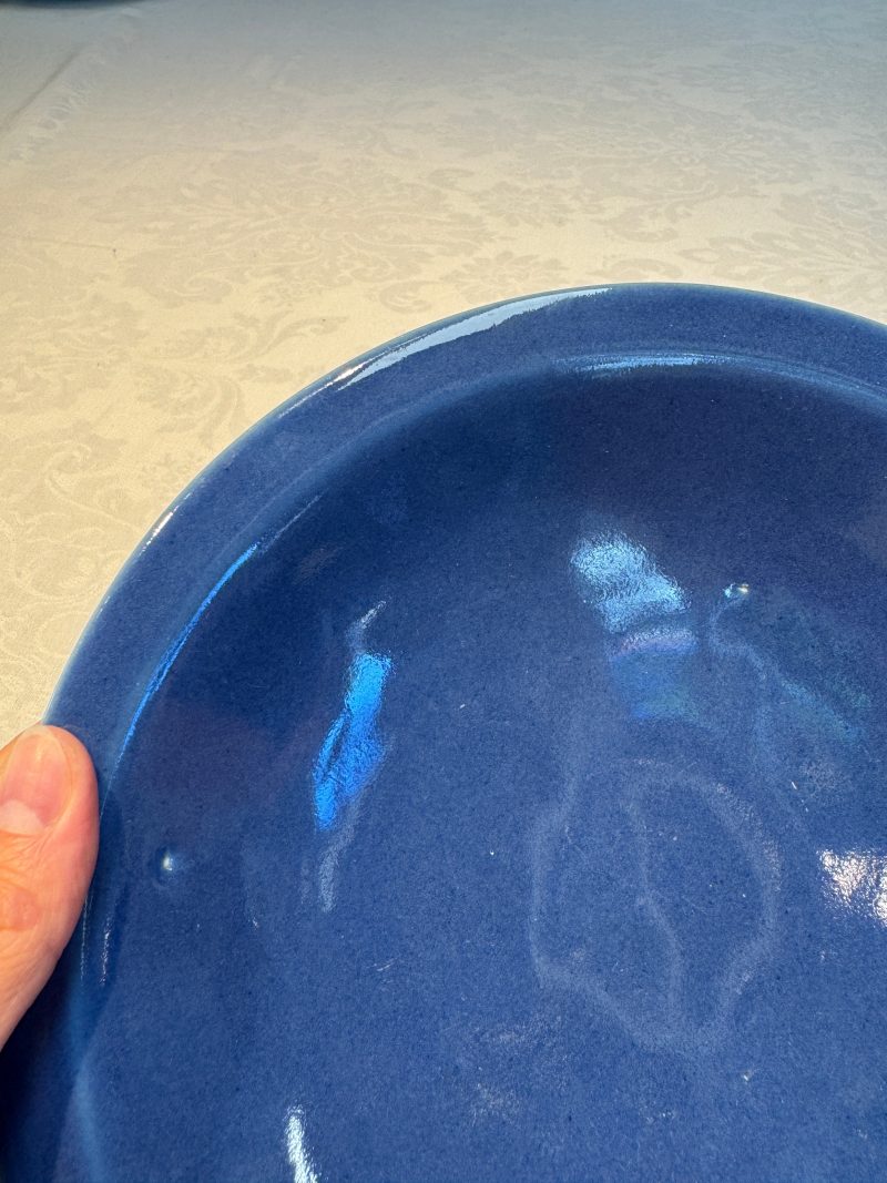 A Chinese blue-glazed shallow bowl and a ge-type dish - 图19