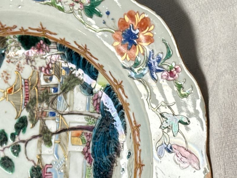 Four Chinese famille rose 'Riverscape' plates - 图48