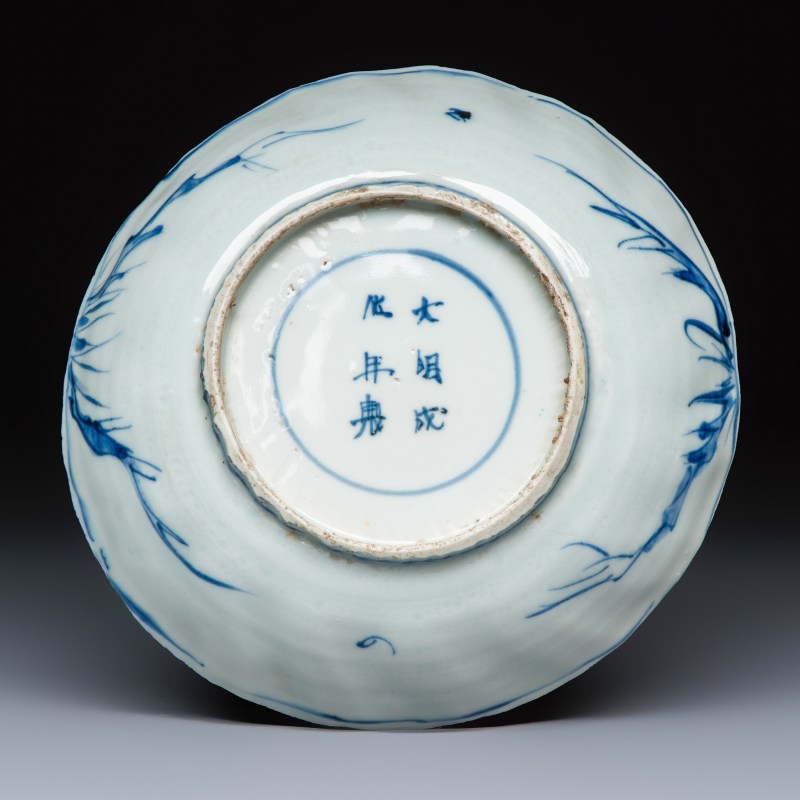 Six Chinese blue and white Ko-sometsuke 'Crane' plates for the Japanese market - 图5