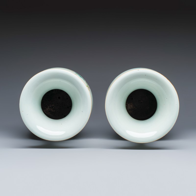 A pair of Chinese famille rose 'Immortals' vases - 图6