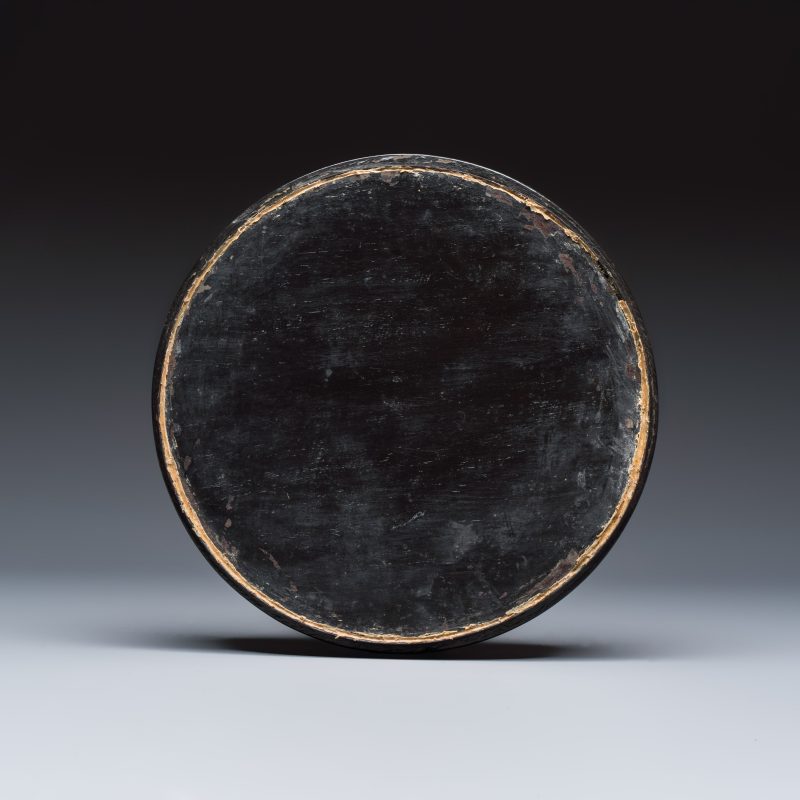 A Vietnamese mother-of-pearl-inlaid opium pipe, water pipe and covered box - 图23