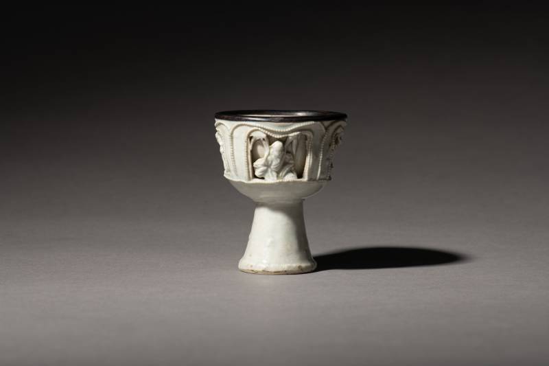 A Qingbai stem cup - 图2