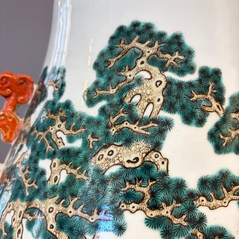 A large Chinese famille rose '100 deer' 'hu' vase - 图12