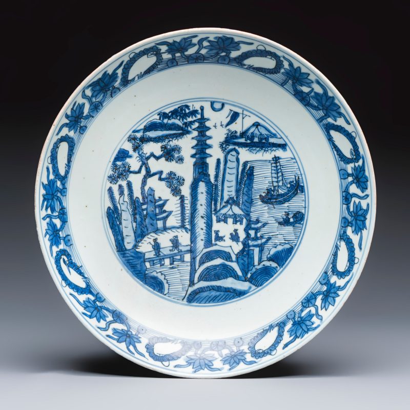 A Chinese blue and white 'Mountainous Landscape' dish