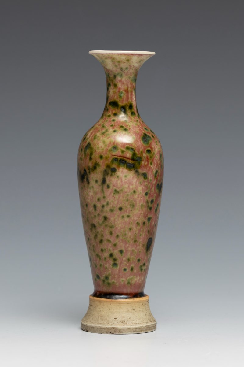 A peachbloom-glazed amphora, Kangxi mark and of the period (1662-1722) - 图3
