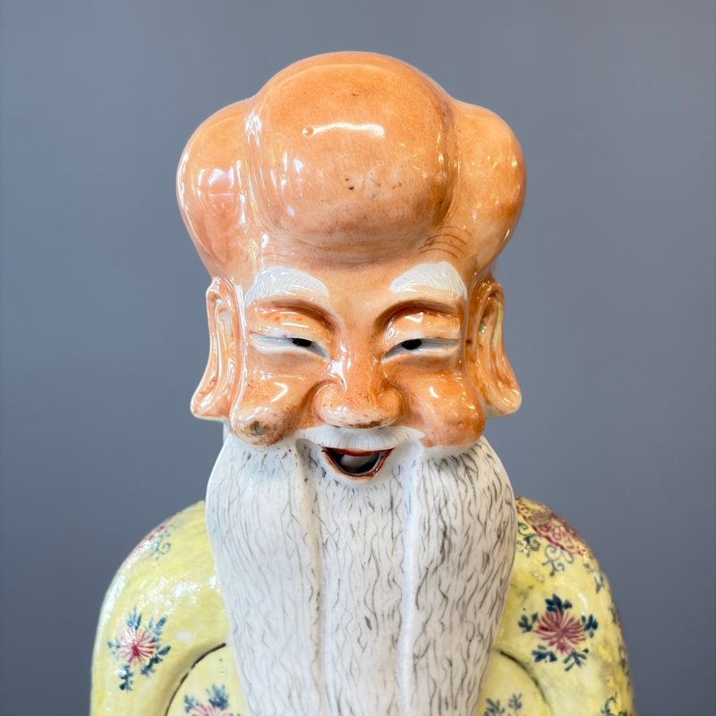 A Chinese famille rose figure of Shoulao - 图9