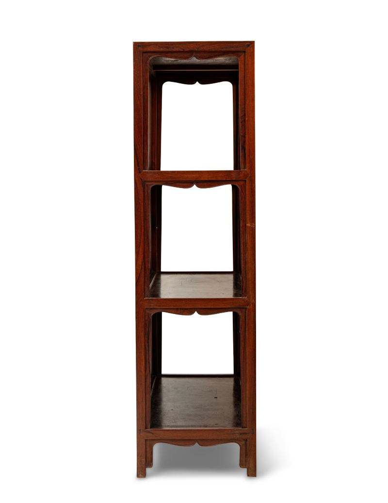 A pair of huanghuali display shelves, Shujia - 图4