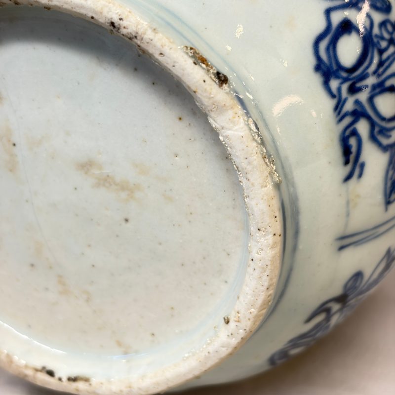 A Chinese blue and white 'Buddhist Lion' wine pot and cover - 图31