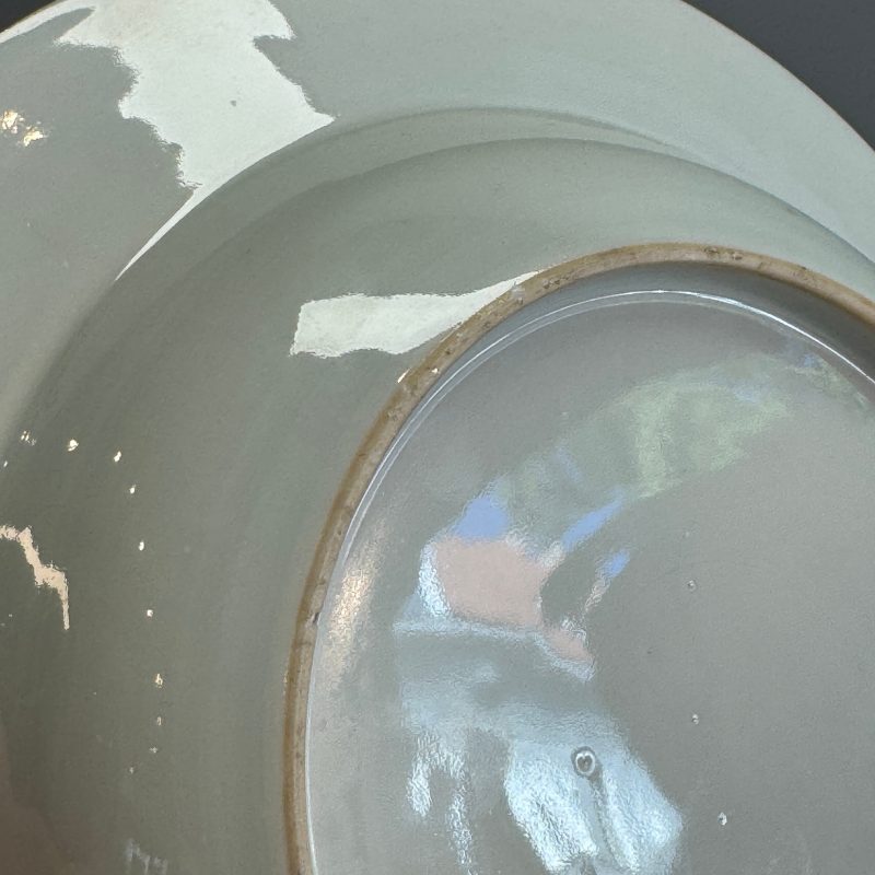 A Chinese famille rose armorial plate with the arms of Valckenier of Amsterdam for the Dutch market - 图15