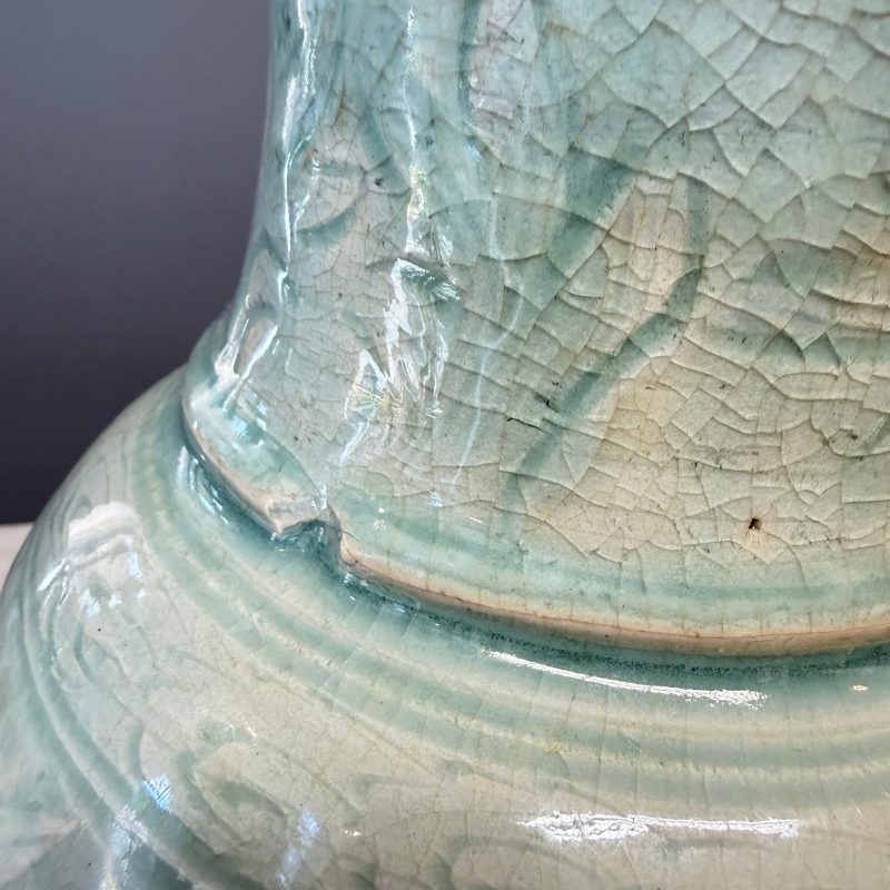A Chinese Longquan celadon-glazed incised 'Peony' yenyen vase - 图24