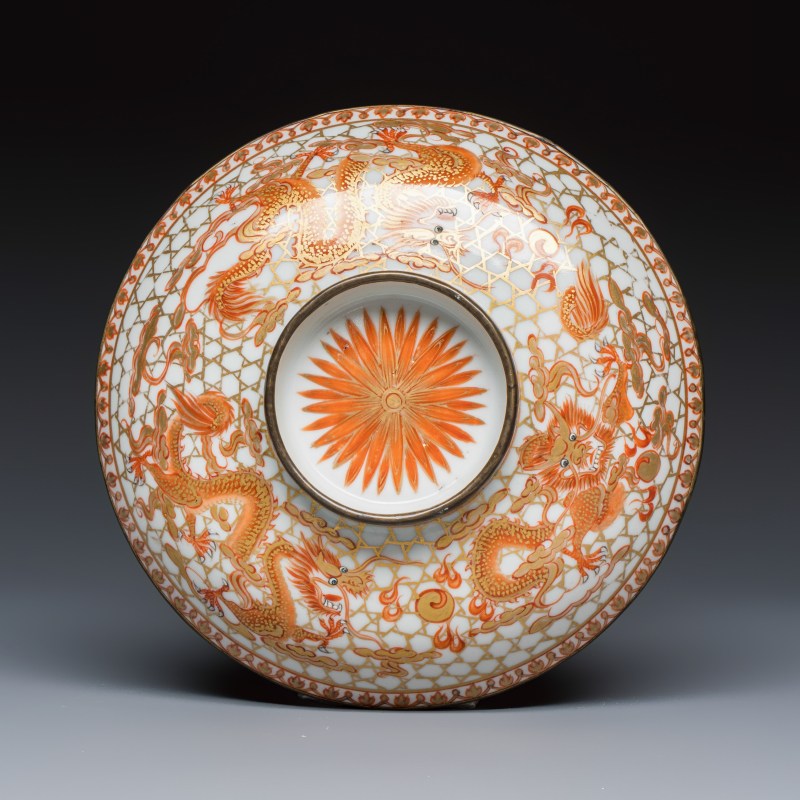A Chinese Bencharong 'Dragons' bowl and cover for the Thai market - 图8
