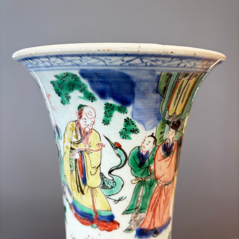 A Chinese wucai 'Gu' vase with Sanxing design - 图8