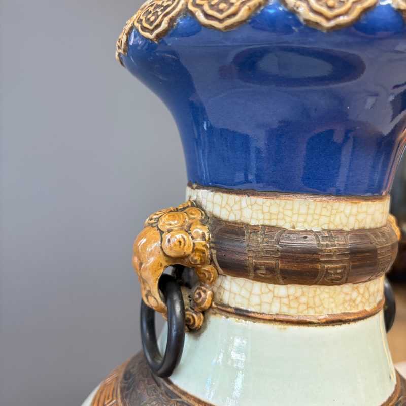 An unusual Chinese Nanking vase decorated with various glazes - 图10