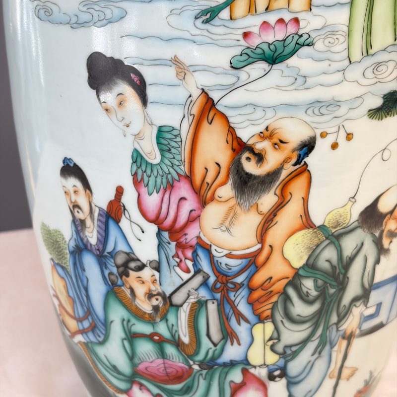 A pair of Chinese famille rose 'Immortals' vases - 图16