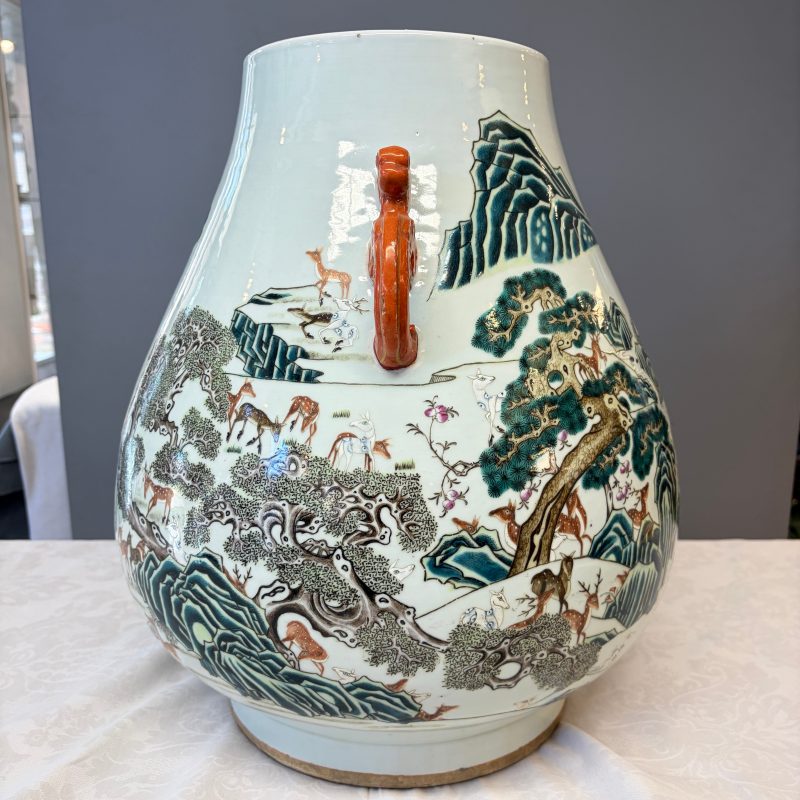 A large Chinese famille rose '100 deer' 'hu' vase - 图21