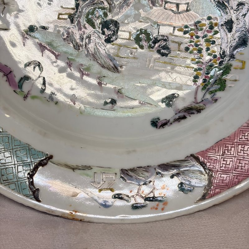 A collection of 13 Chinese famille rose 'Landscape' plates and dishes - 图120