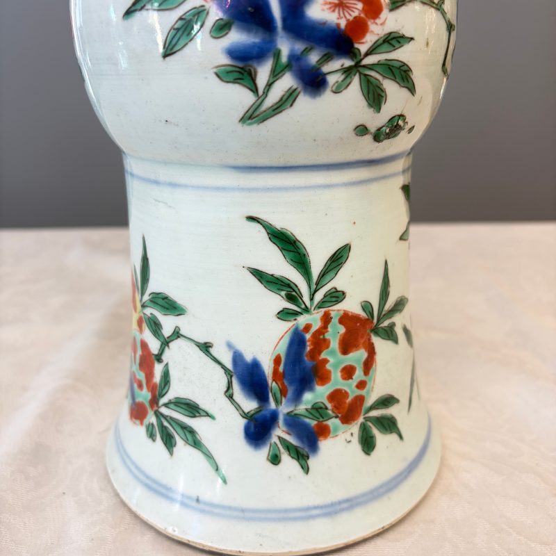 A Chinese wucai 'Gu' vase with Sanxing design - 图13