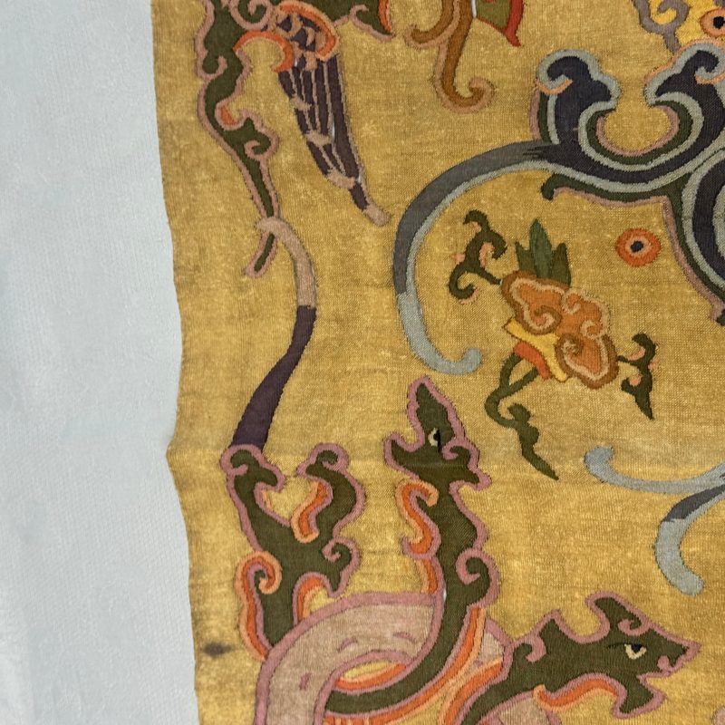 A Chinese kesi panel with floral design - 图11
