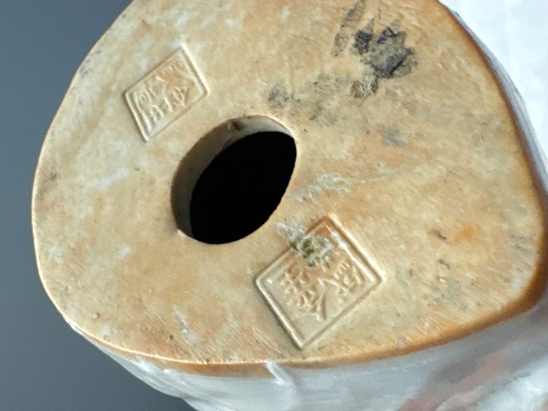 Three pairs of Chinese white-glazed birds - 图49