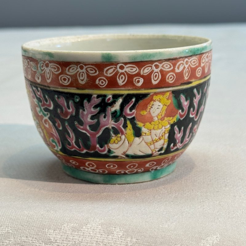 A group of nine Chinese Bencharong wares for the Thai market - 图98
